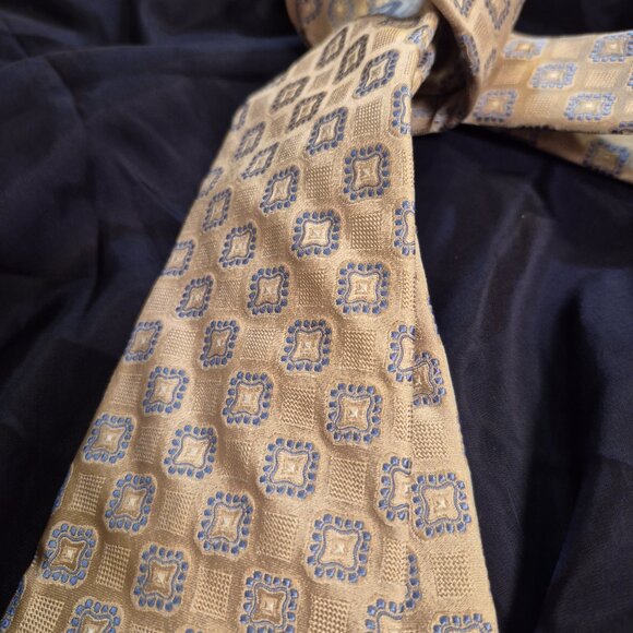 HARRY ROZEN Silk Tie - Picture 3 of 14